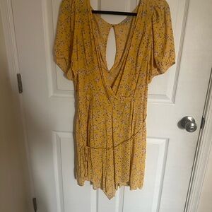 American Eagle Outfitters Yellow Ruffled Sundress with Cut Out